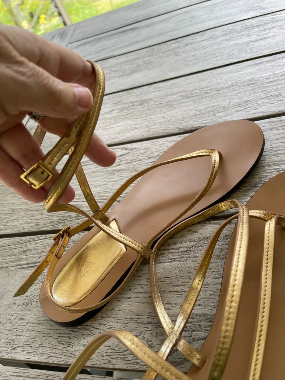Zara Gold Leather Strappy Women's Sandals Size 10 US 40 EU - Picture 2 of 5